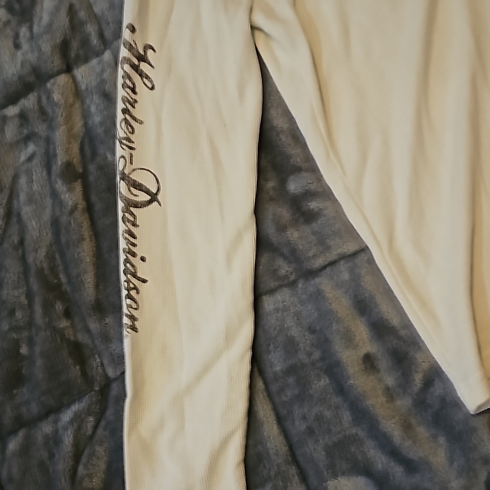 Womens Harley-Davidson Shirt - Picture 3 of 5